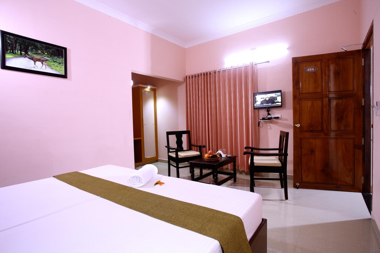 Clirind Resort Athirappilly Ngoại thất bức ảnh