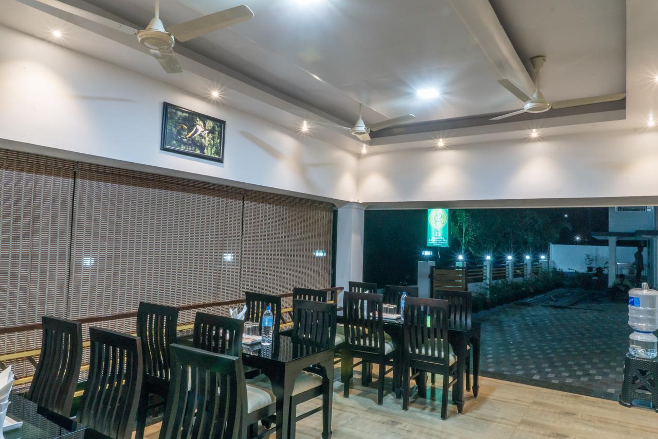 Clirind Resort Athirappilly Ngoại thất bức ảnh